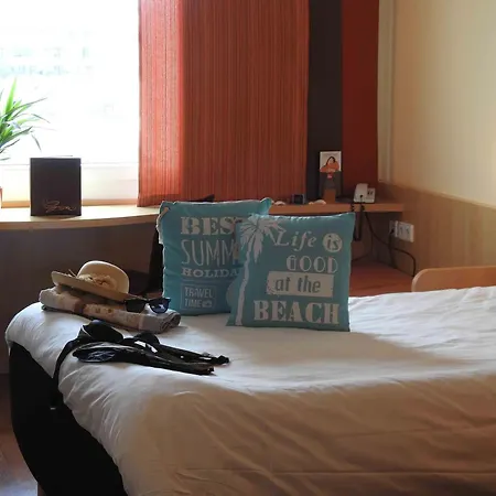 Hotel Ibis West