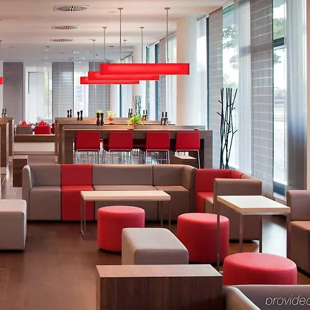 Szálloda Ibis West 3*